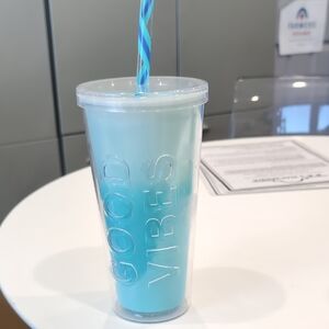 Vibrant Blue Drinkware Set with Straws